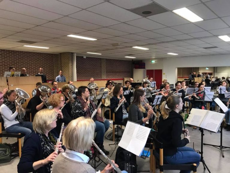 Update jubileumcommissie – met o.a. oud-ledenband en jubileumtaptoe